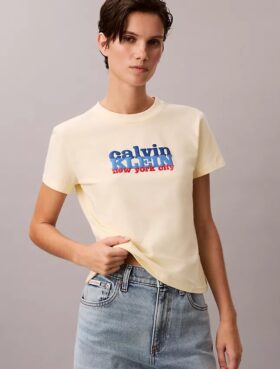 Contrast Logo Graphic Slim T-Shirt