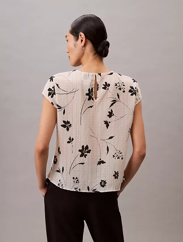 Floral Print Smocked Top Floral Print Smocked Top