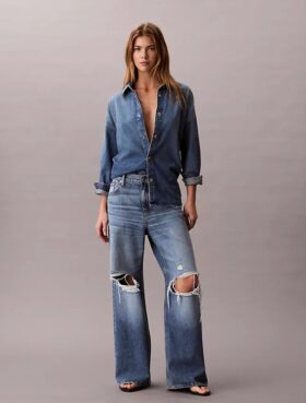 Low Rise Baggy Jeans