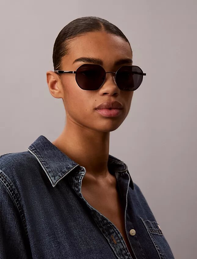 Metal Modified Rectangle Sunglasses Metal Modified Rectangle Sunglasses