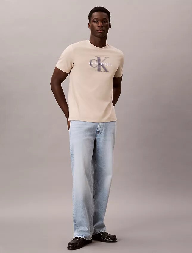 Motion Blur Monologo Tee Motion Blur Monologo Tee