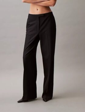 Refined Stretch Wide Leg Trouser