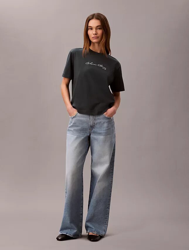 Script Logo Graphic Boxy T-Shirt Script Logo Graphic Boxy T-Shirt