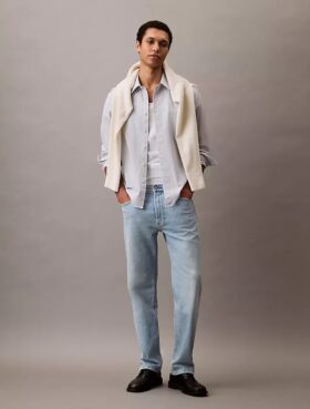 Standard Straight Jeans