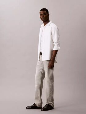 Standard Straight Jeans