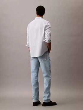Standard Straight Jeans